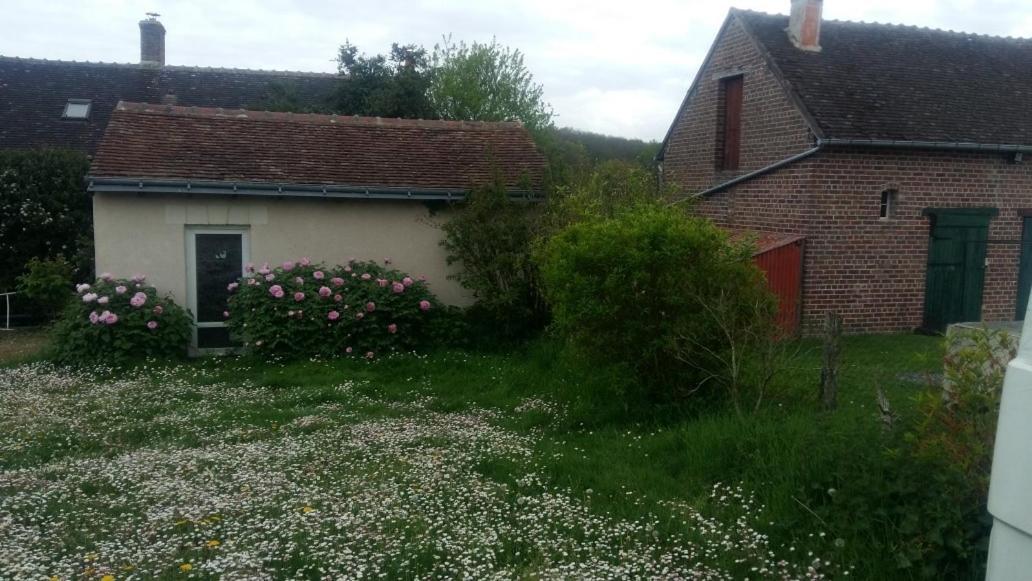 Chambre D'Hote Monthodon Exterior photo